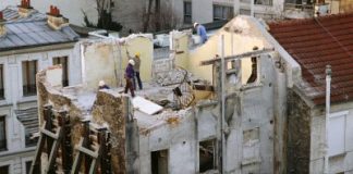 demolizione e ricostruzione