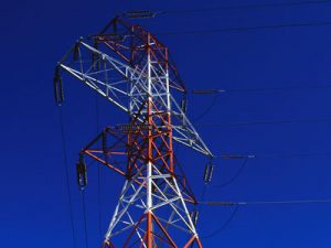 Campi elettromagnetici, slitta la norma UE per i rischi da esposizione