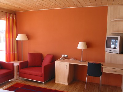 Kartonsan, Urthaler hotel, Seiser Alm
